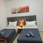 Sela Hotel Ksamil