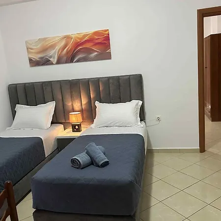 Отель Sela Ксамил